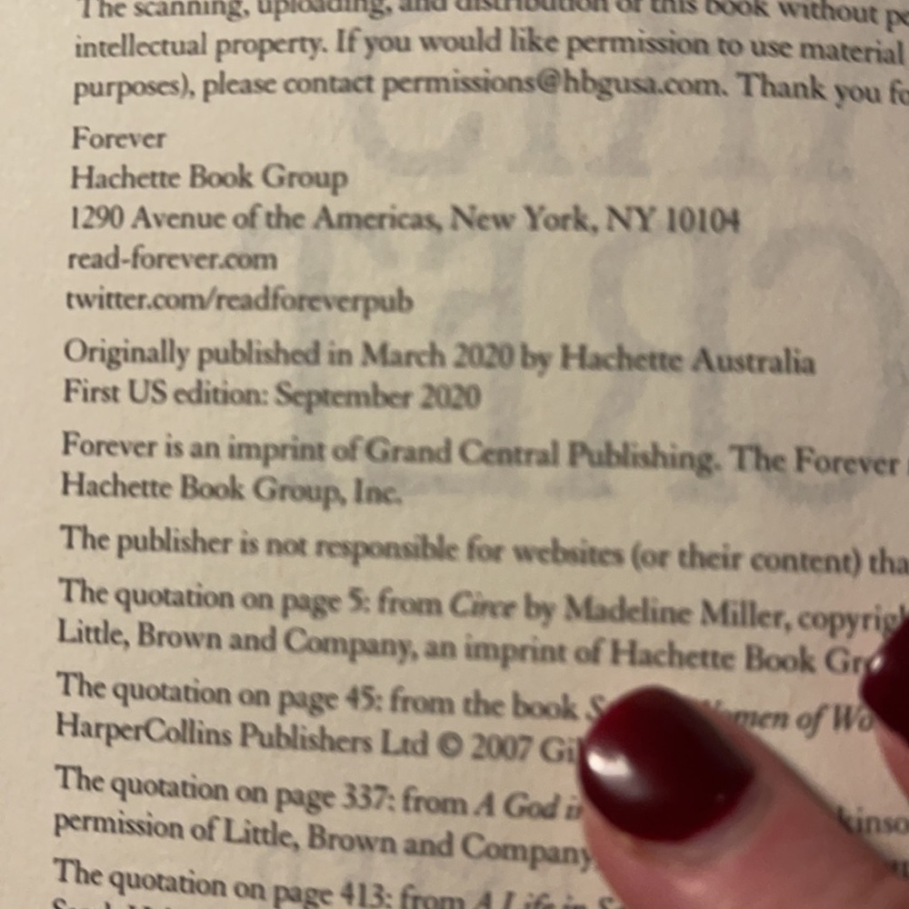 Paperback novel - Picture 8 of 10